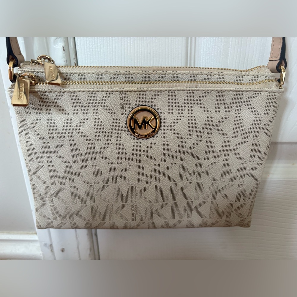 Michael Kors Cream Crossbody Bag with Logo